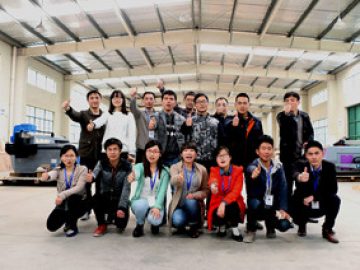 B2B darbuotojai pagrindinėje buveinėje, 2018 m