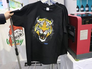 Juodasis marškinėliai